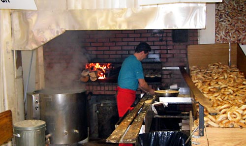 Bagel shop met houtoven